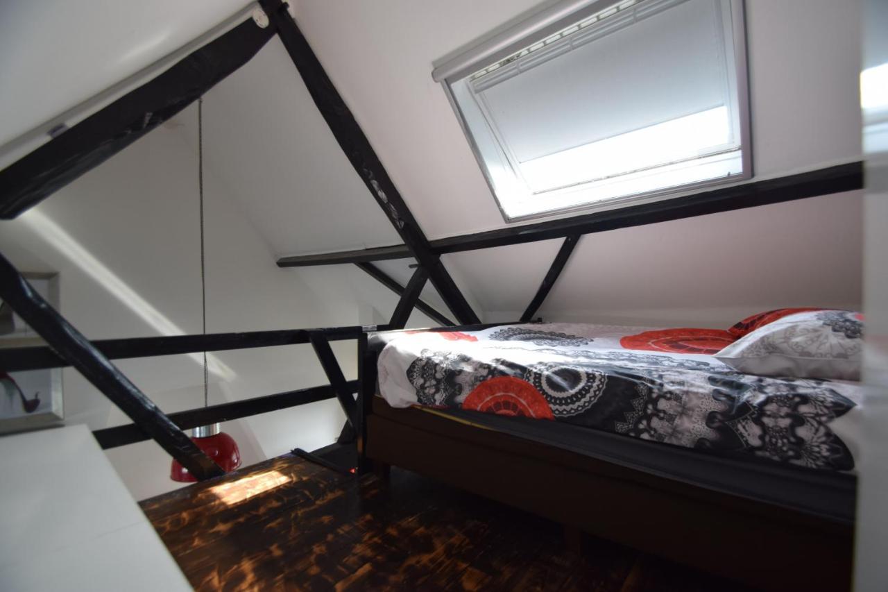 Apartment At เกนต์ ภายนอก รูปภาพ