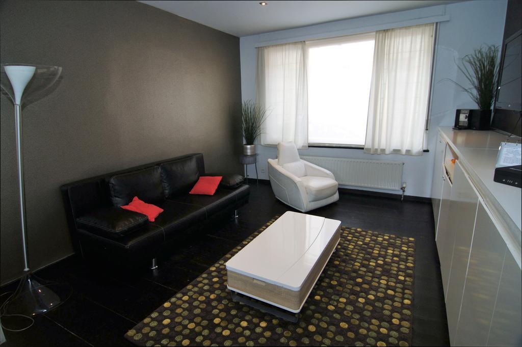 Apartment At เกนต์ ภายนอก รูปภาพ
