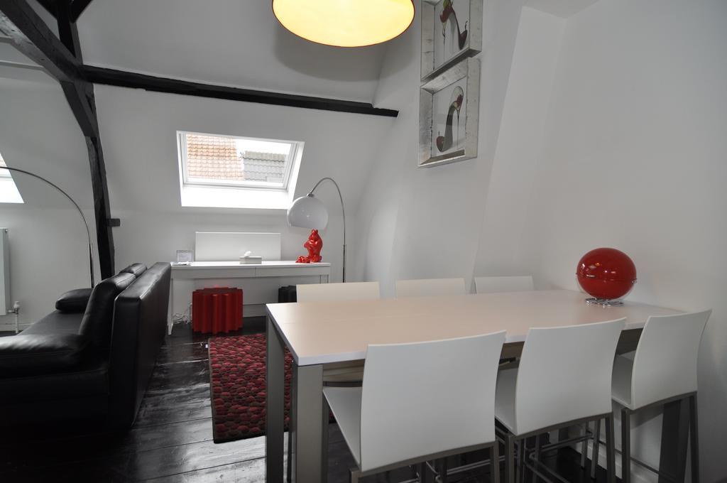 Apartment At เกนต์ ภายนอก รูปภาพ