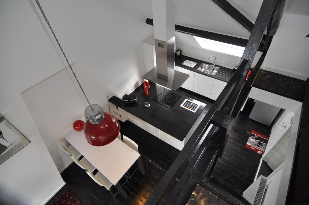 Apartment At เกนต์ ภายนอก รูปภาพ
