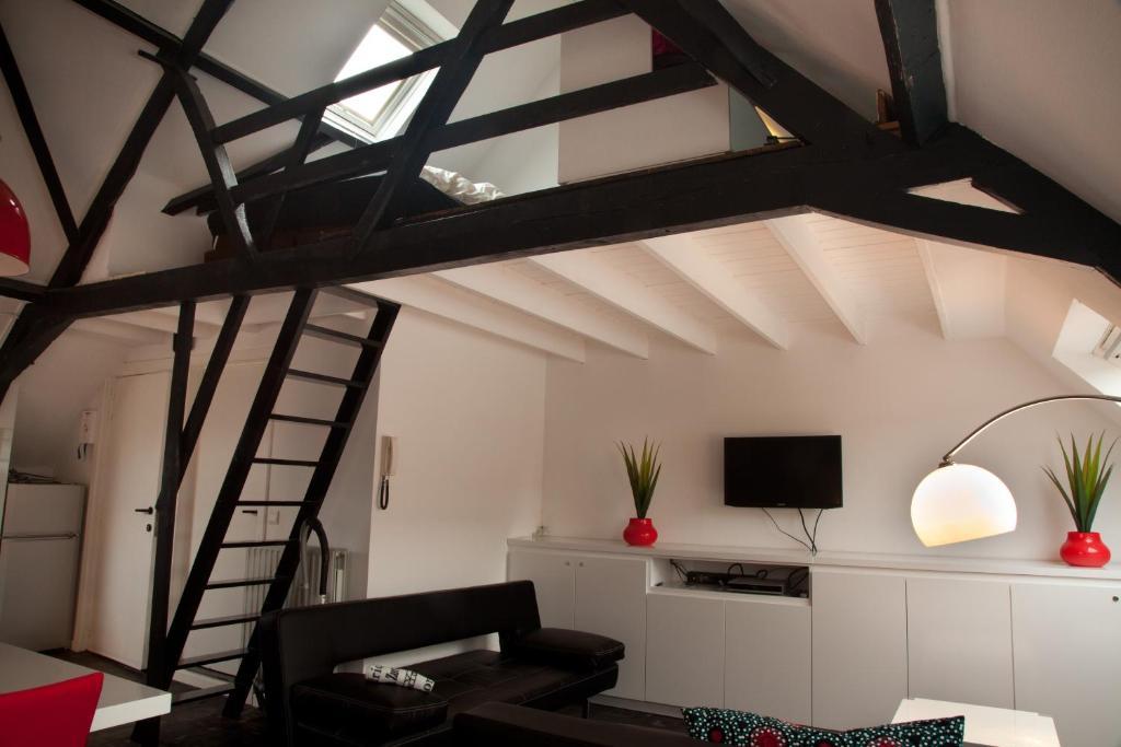 Apartment At เกนต์ ภายนอก รูปภาพ