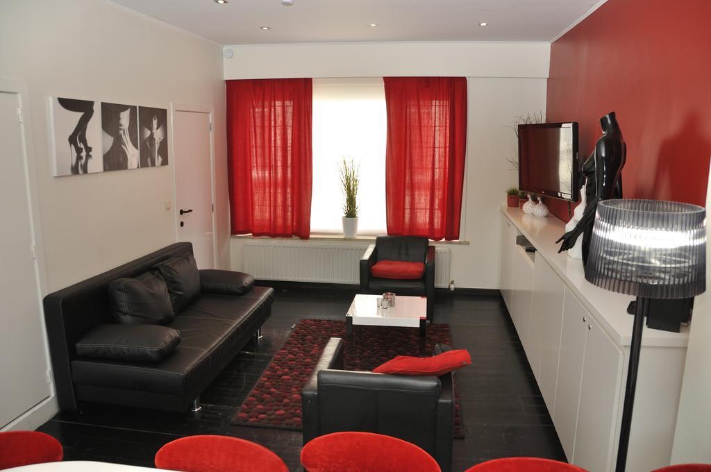 Apartment At เกนต์ ภายนอก รูปภาพ
